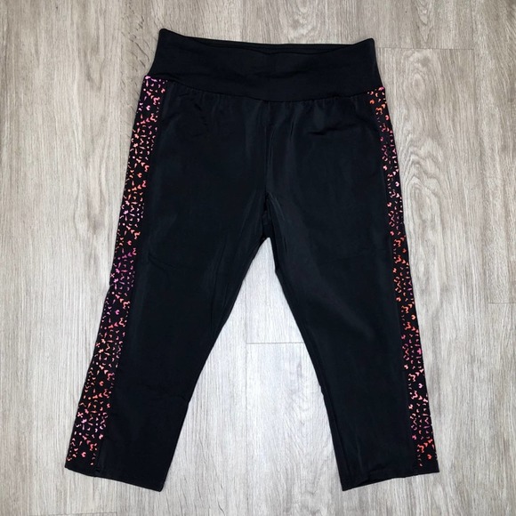 Swimsuits For All Women's Black/Pink Lazer Cut Out Sides Swim Capris sz 10 - Picture 1 of 1
